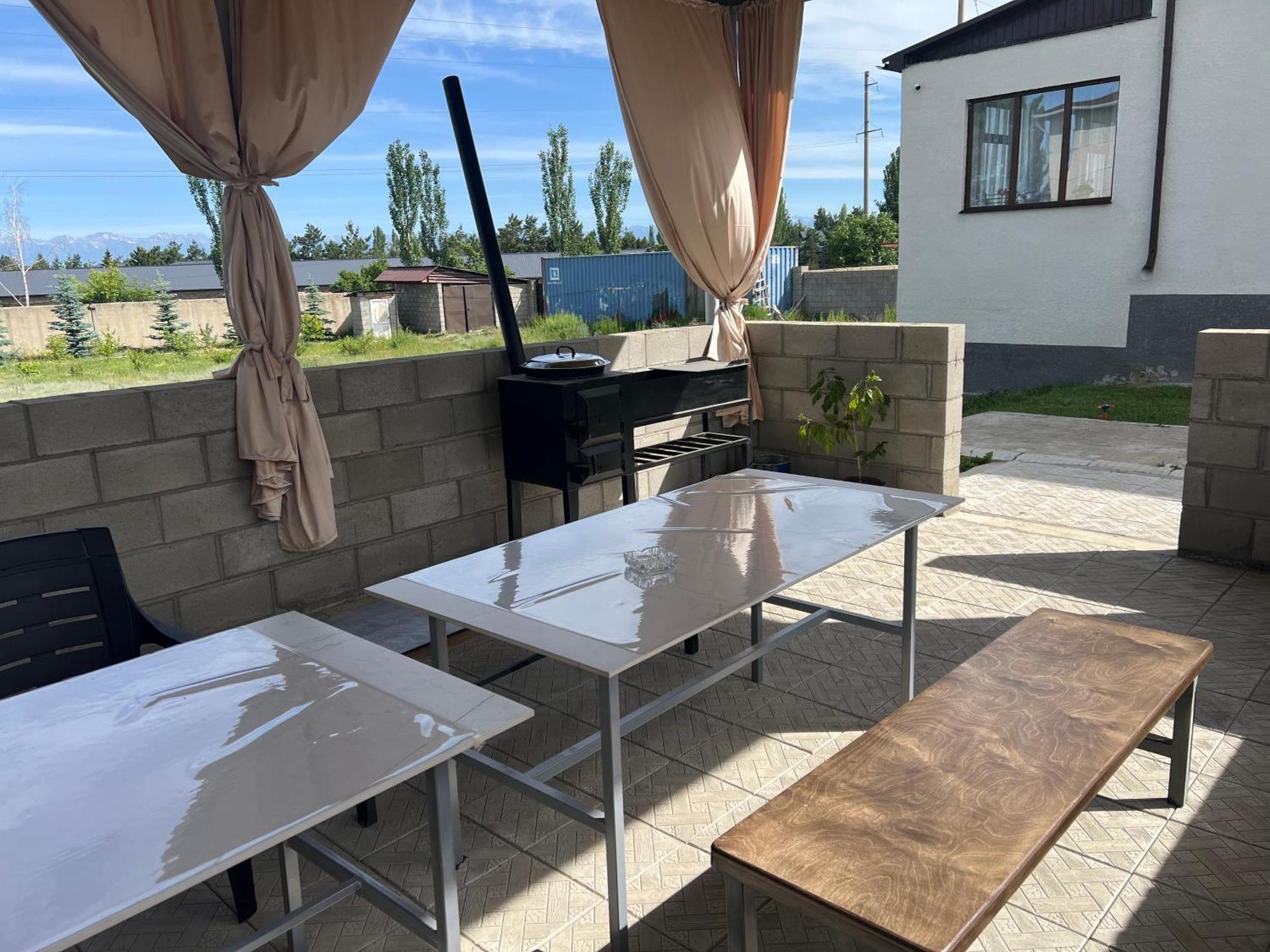 Bayotel Karakol Exteriör bild
